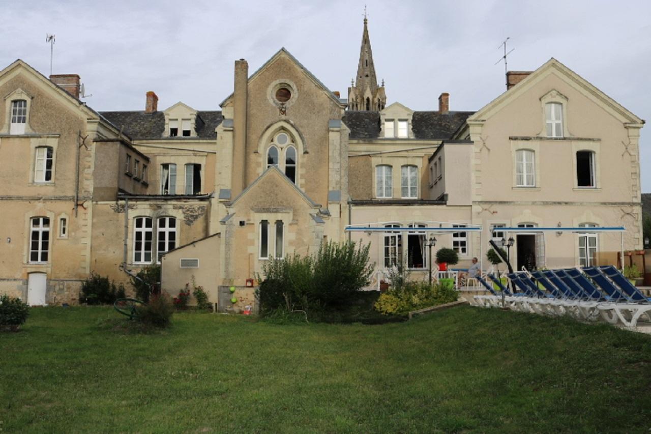 Hotel Logis Le Port Saint Aubin Morannes sur Sarthe-Daumeray Esterno foto